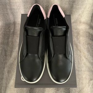 Ecco Black Sneakers with Pink Heel Accent